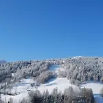 In Rennweg Near Katschberg Area 아파트 렌베그